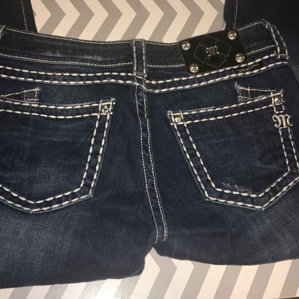 Miss Me Capris/Crops Sz 29